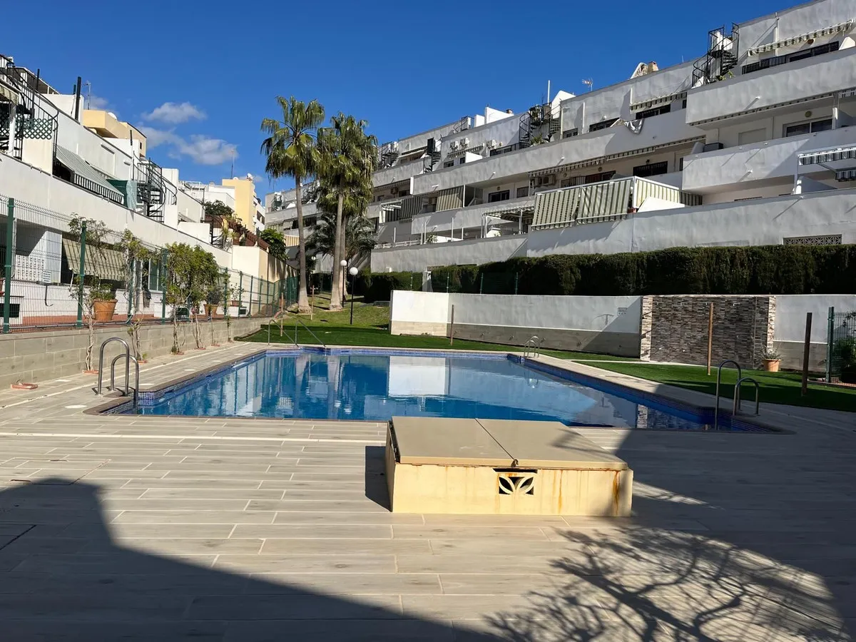 7ff9e6fd-c849-4b99-9c59-ed7f56ce442b