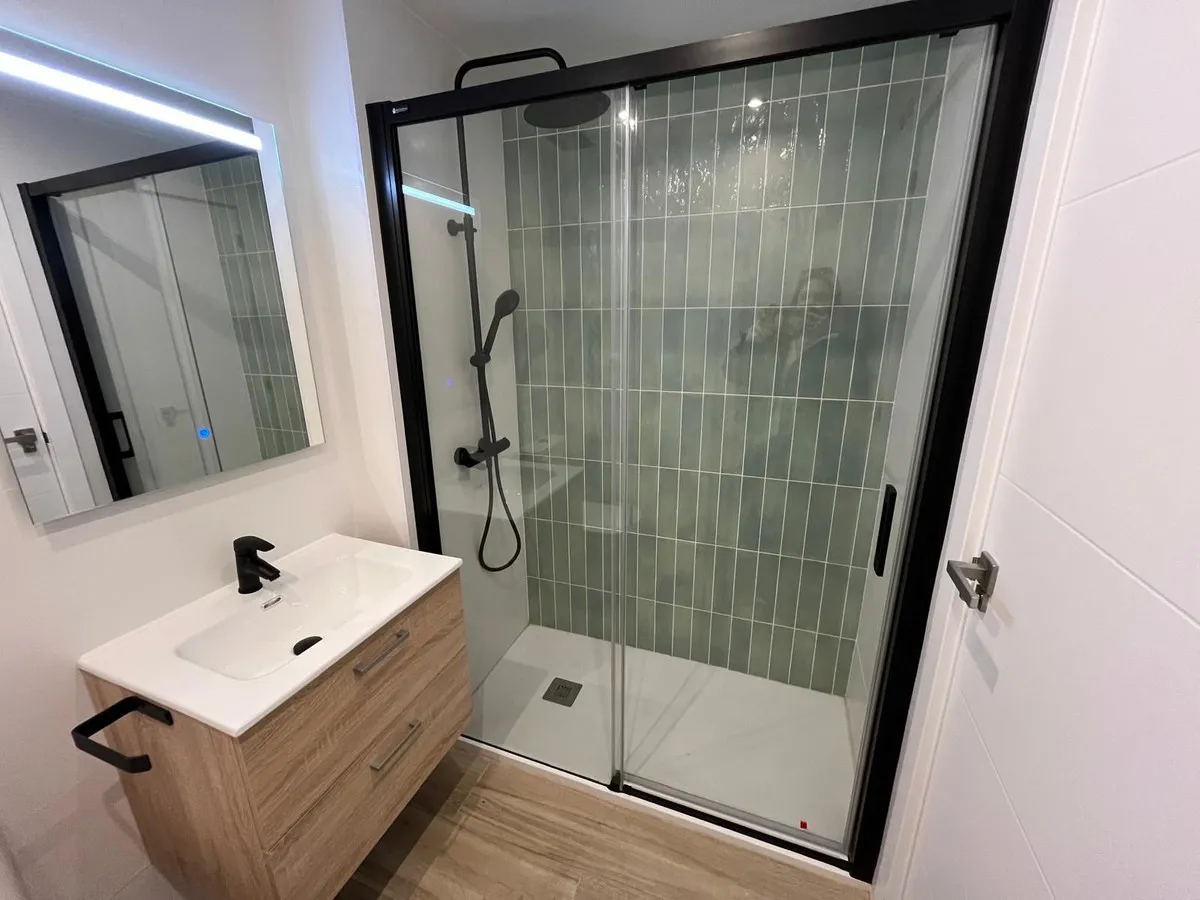 bd24d569-5d39-4e27-a6ed-52e54ab3bb9b