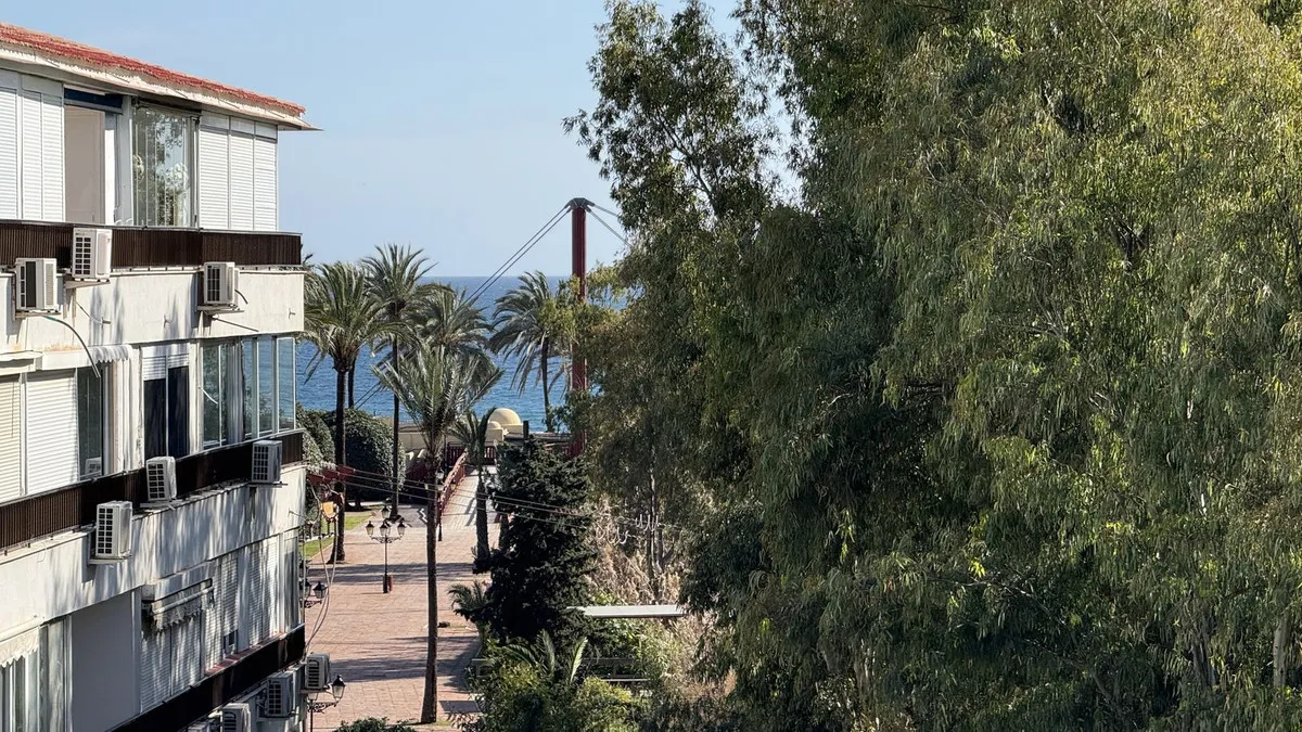 7ae7f9a0-a1ab-4d0a-826d-b888dc5ca9c7