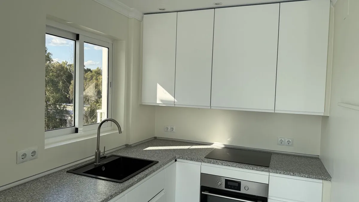 c084a423-3fab-4032-ab7d-7b5d7e244a1c