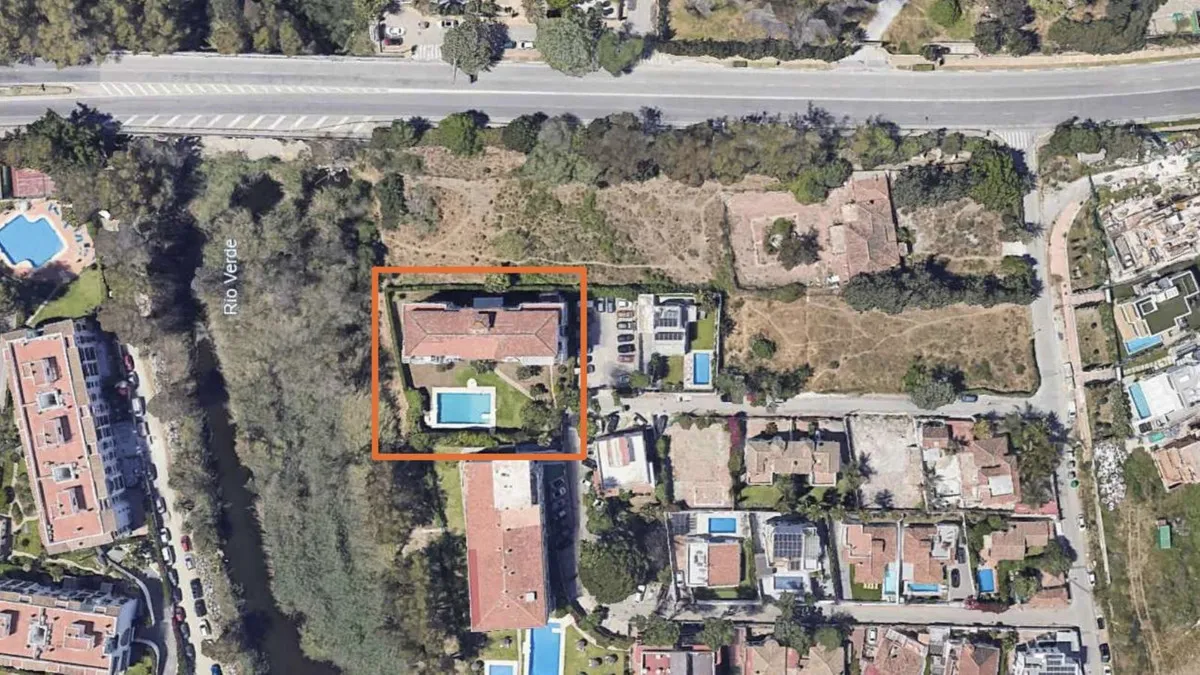 cb050a73-04fd-4d36-9333-b69505e6a35b