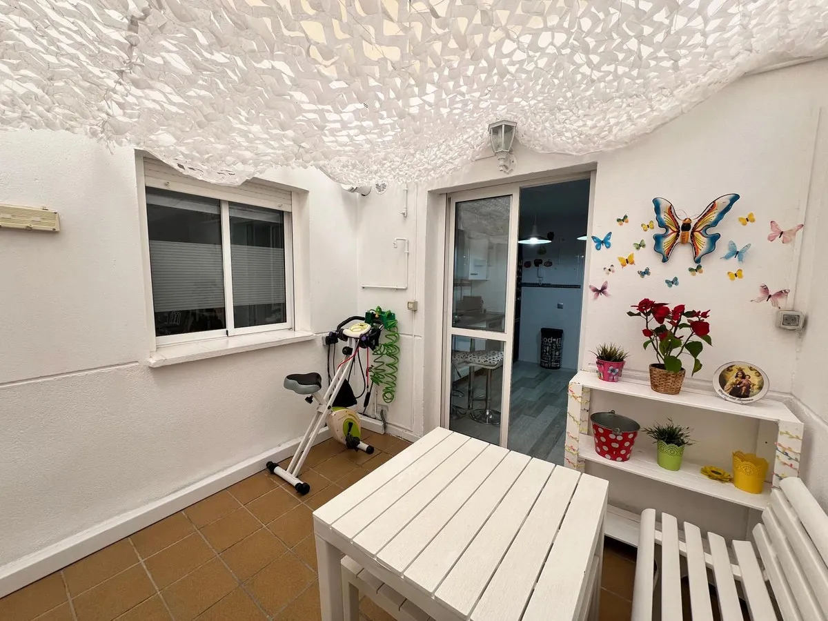 5427f746-05a0-4a6d-bf76-b7f384d20d11