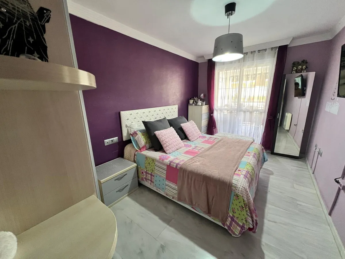 7437d6c9-0bb7-44b8-8a68-725746644377