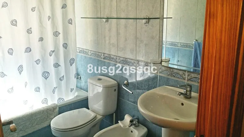 201406df-3001-4d43-a8c8-60ae78a3b851