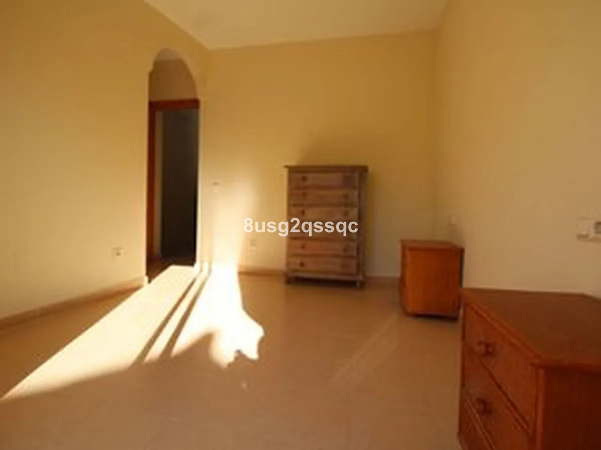 6729d4e0-f904-46a6-b7a0-e4dc369d6b35