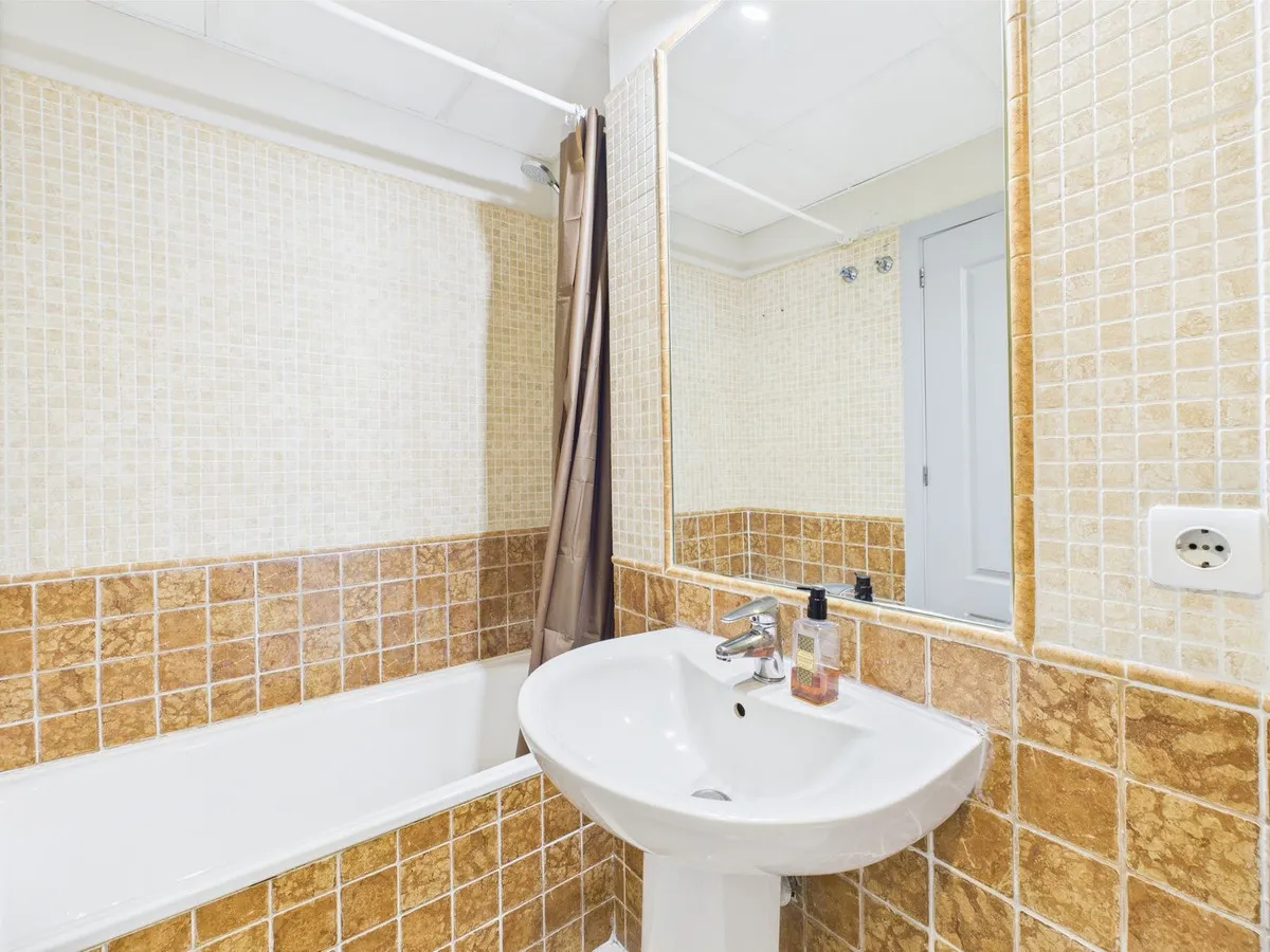 88a5c456-1137-4700-ac8a-88a838d1ebbc