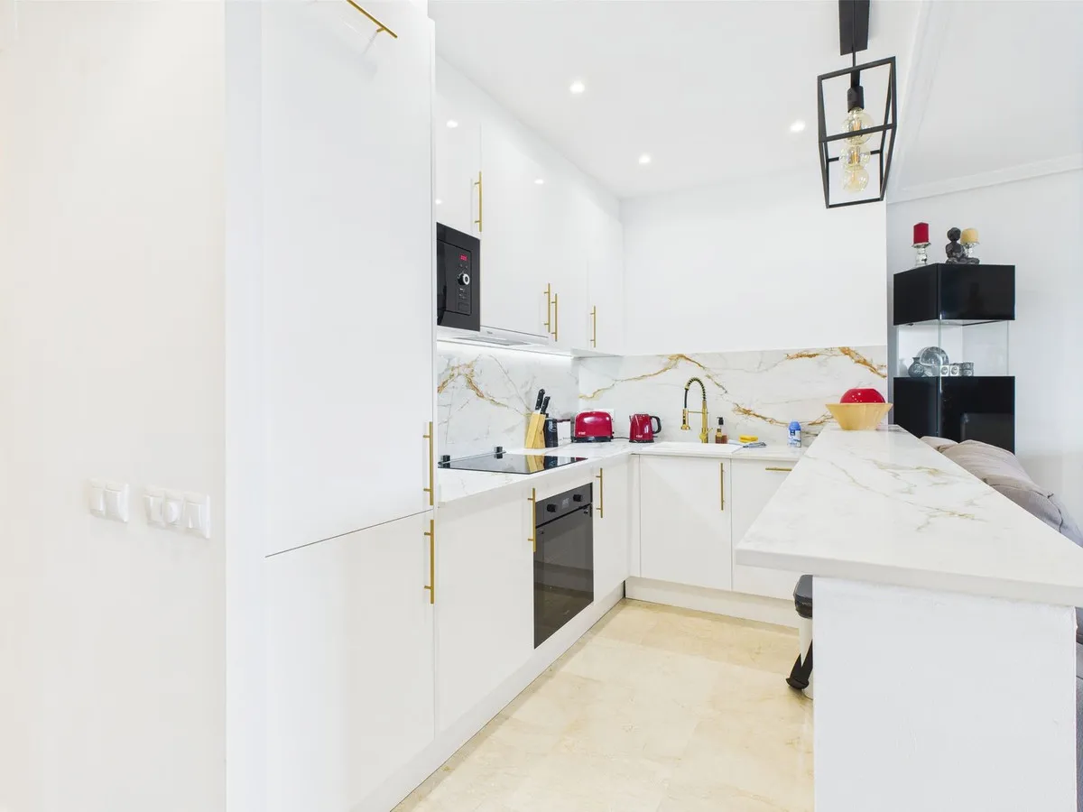 a5dd7509-2c38-4fb6-97df-dadac5dcfb6c