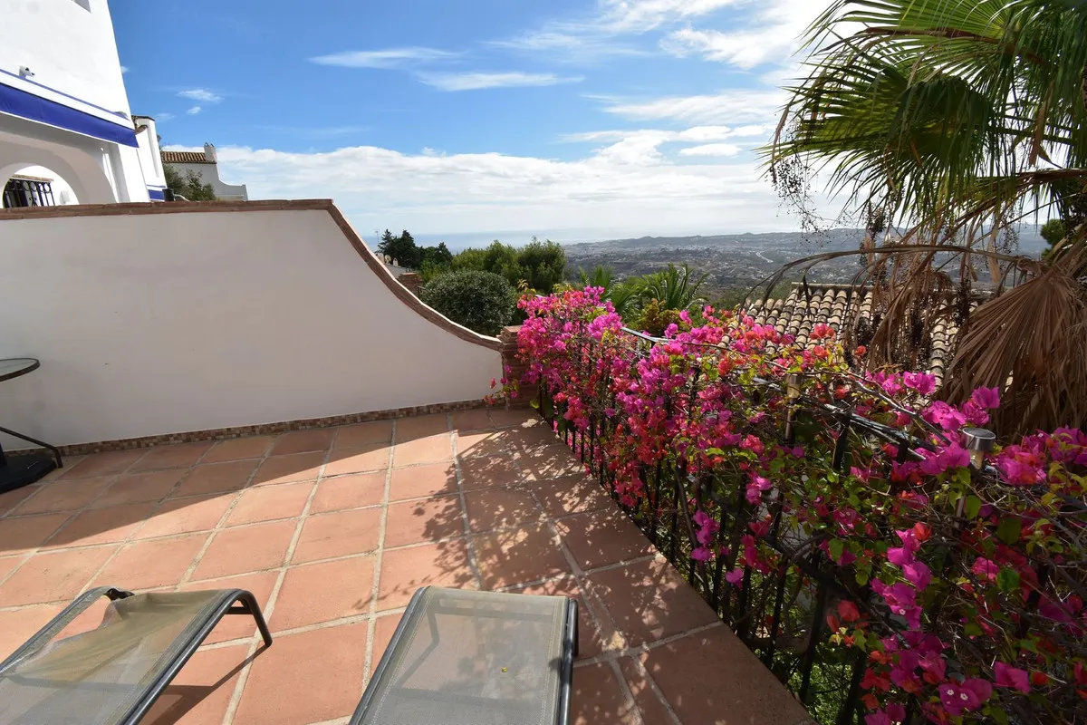 4a51ef19-17e5-4a59-bc78-e3f6ebc43f25