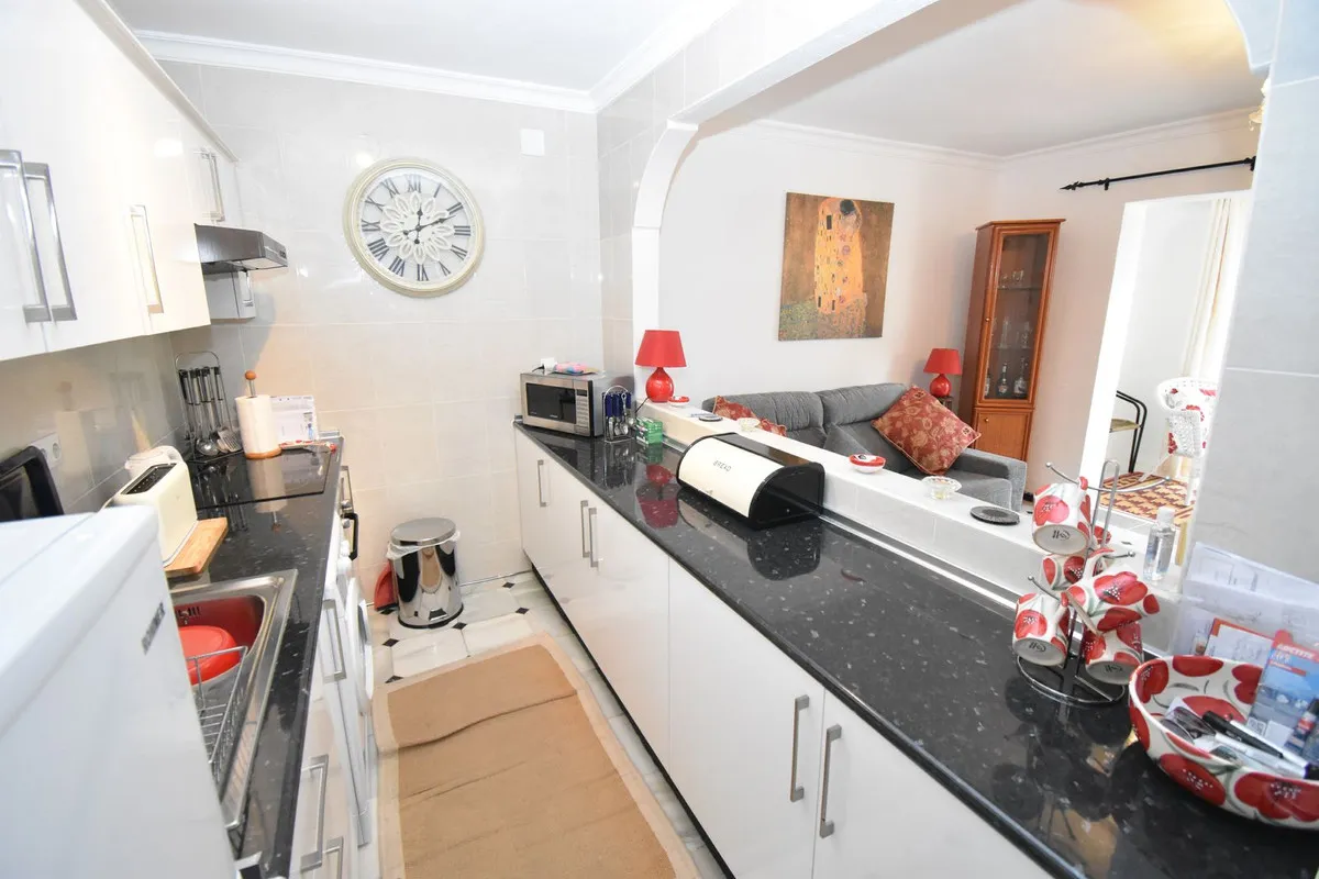 91a82aa3-a2e3-436b-afcf-f16a4287284e