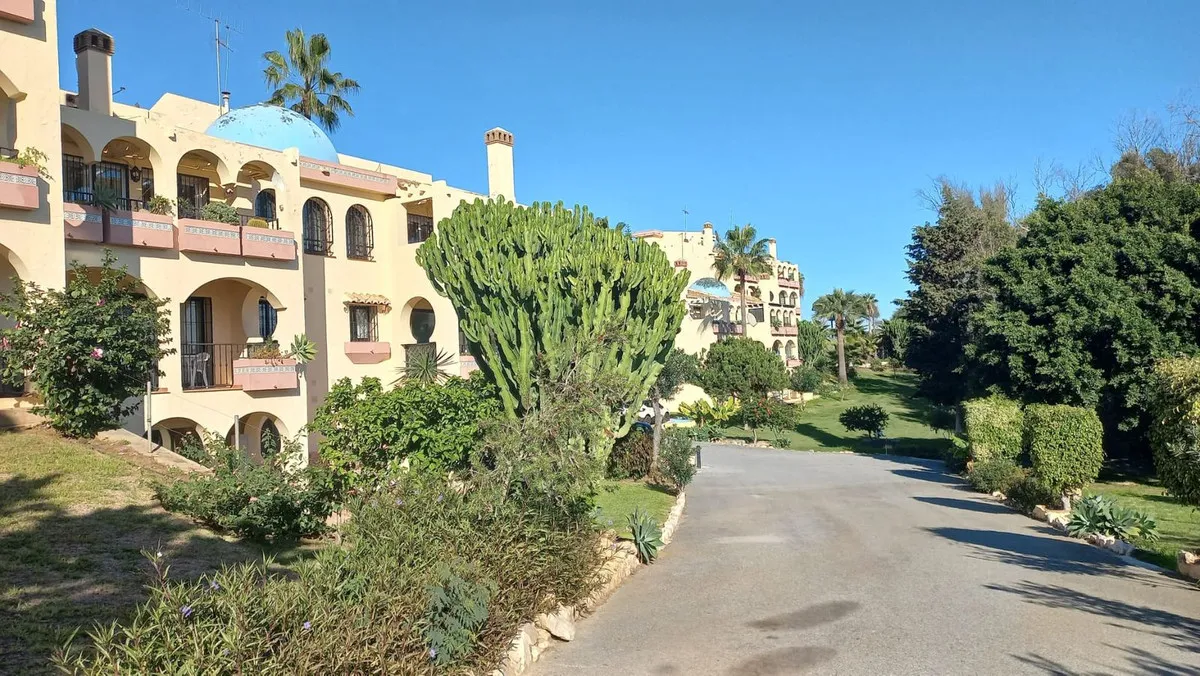 3479b601-d139-4404-87e5-f78b0e0702c4