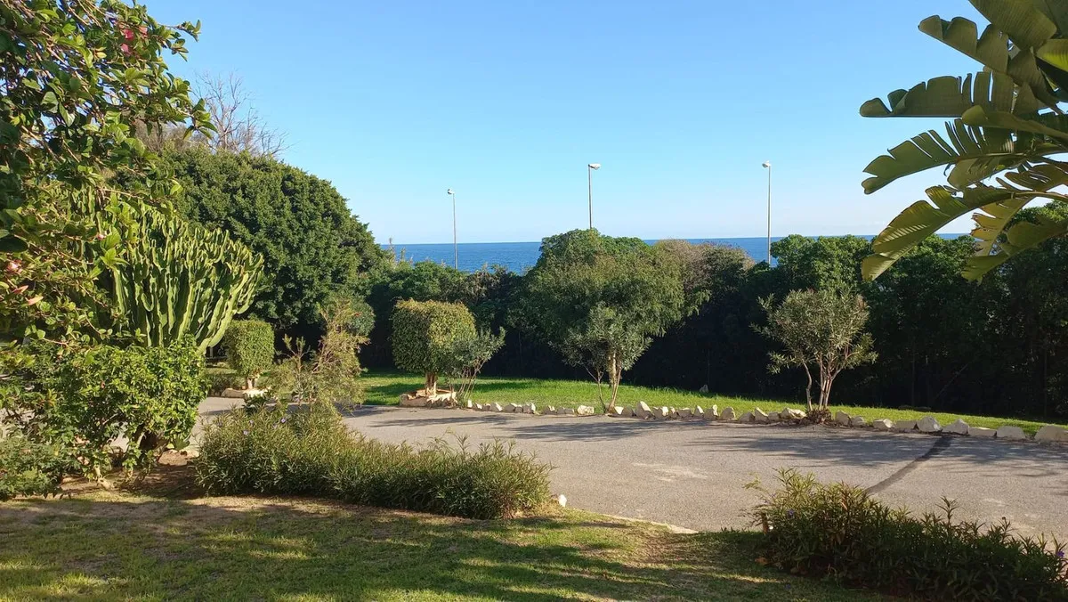 73227259-4a4a-4b3d-b933-af10a992247a