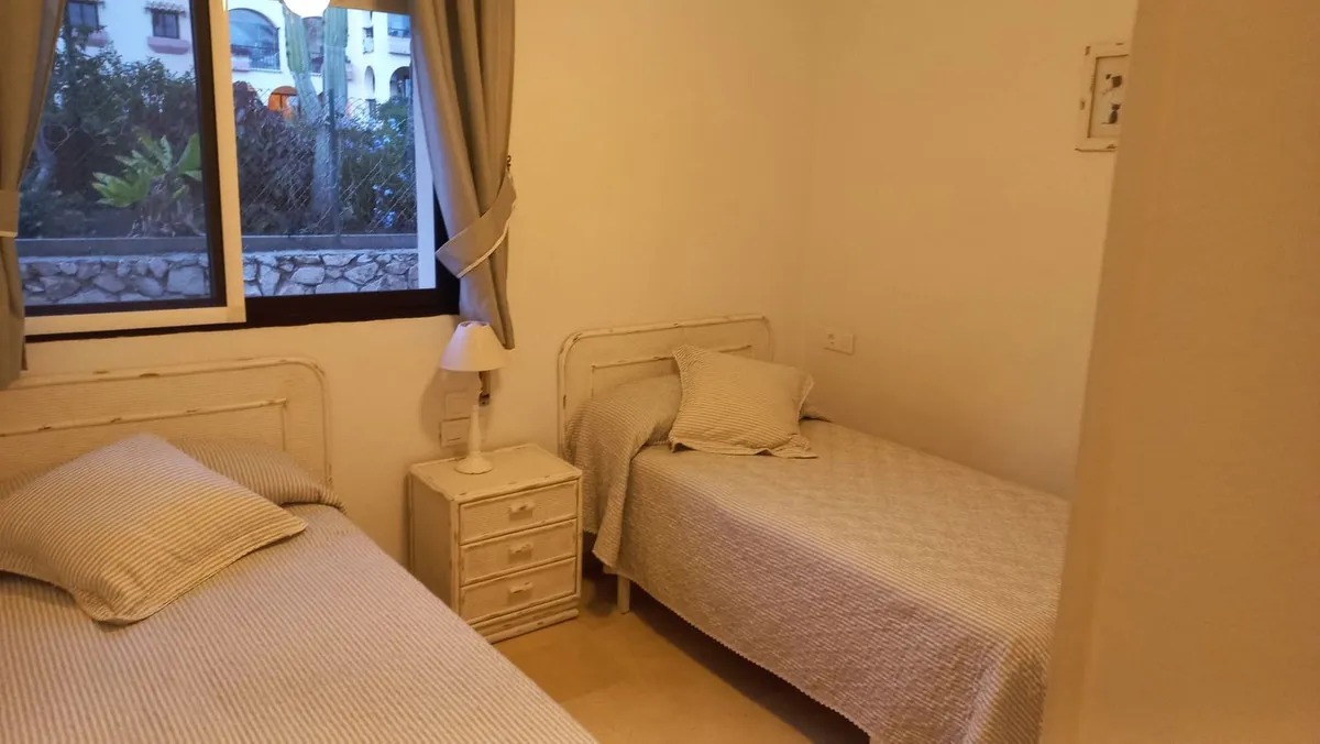 c4ca4ba5-94d0-4d60-ad5f-bf4e906acc8c