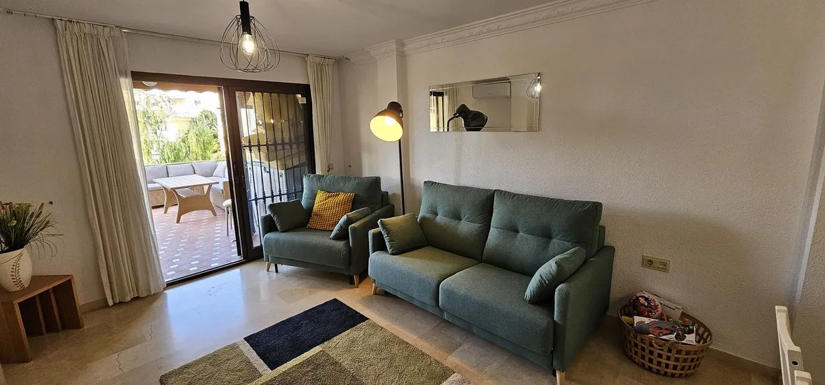 aed1a85b-2c88-4609-8494-dfe53e359d78