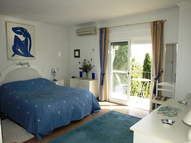 21b8c364-4833-47cb-9307-a5c095b5ccde