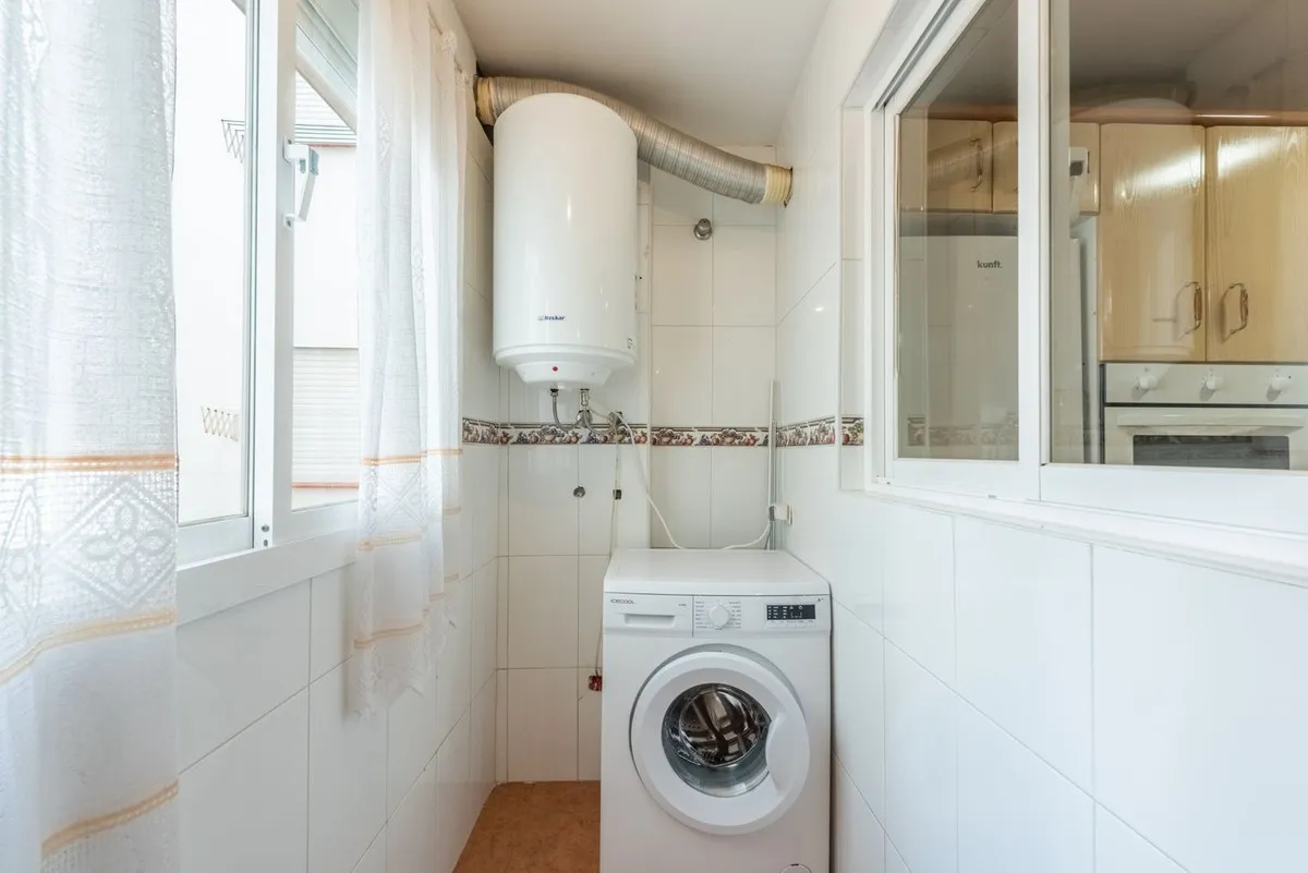 b5ea05b6-0e48-4c95-912d-db070cfc3bc7