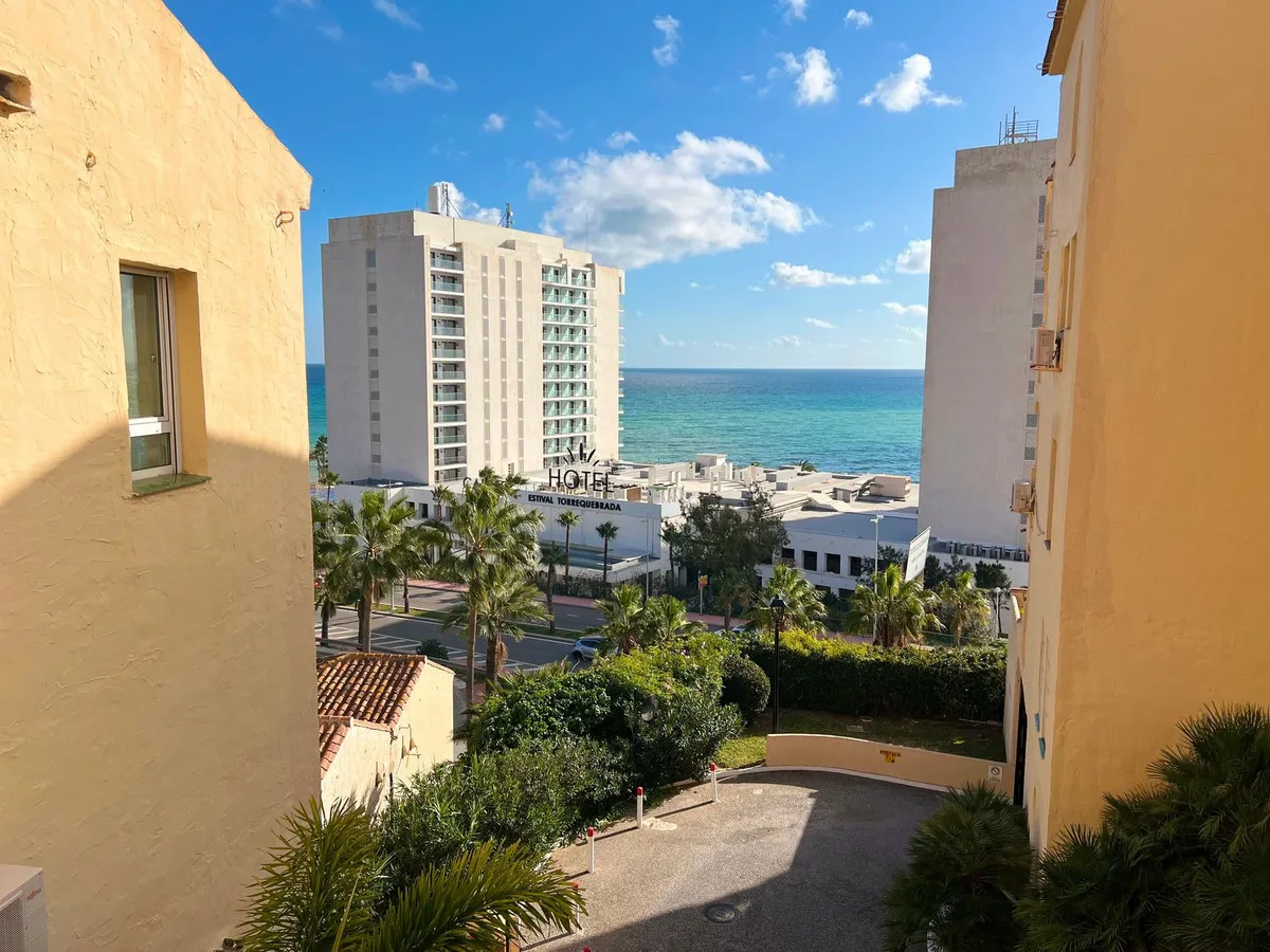 c48fae7f-b113-42d3-a7f5-9b4c63910756