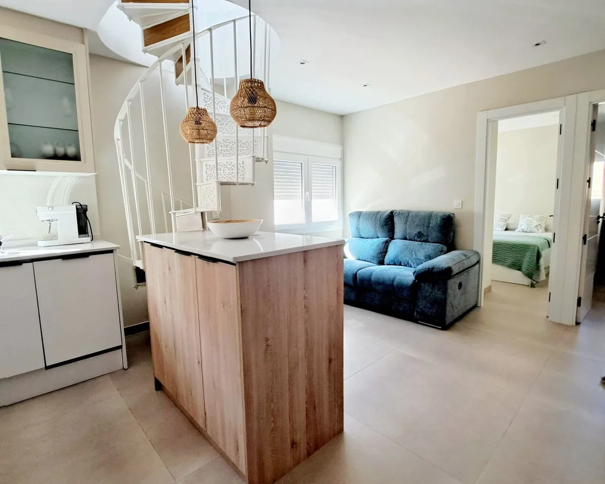 5cea6251-9f32-47e4-a551-079e97fea9f0