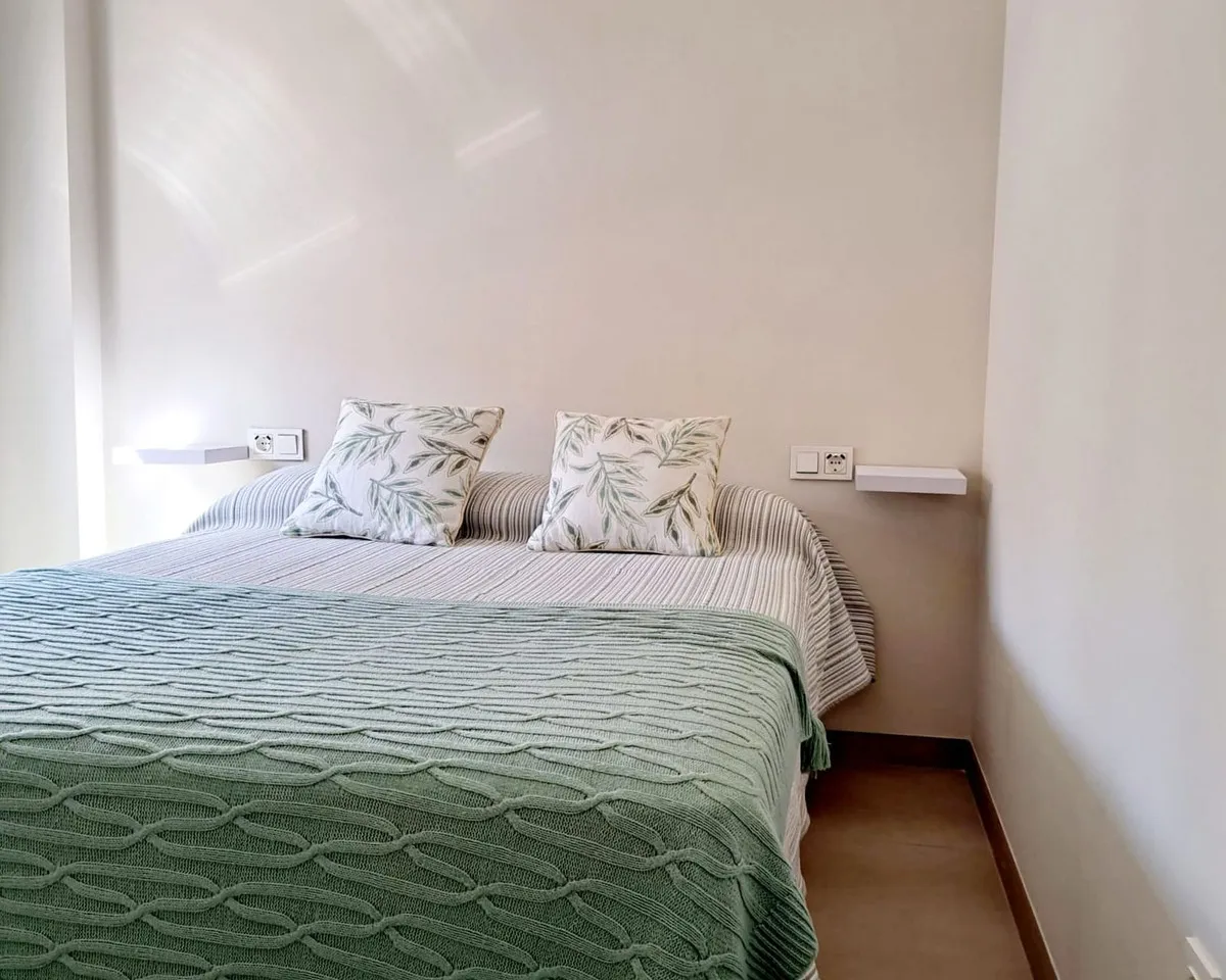 6f3880be-4276-43ef-9e76-42a42383675e