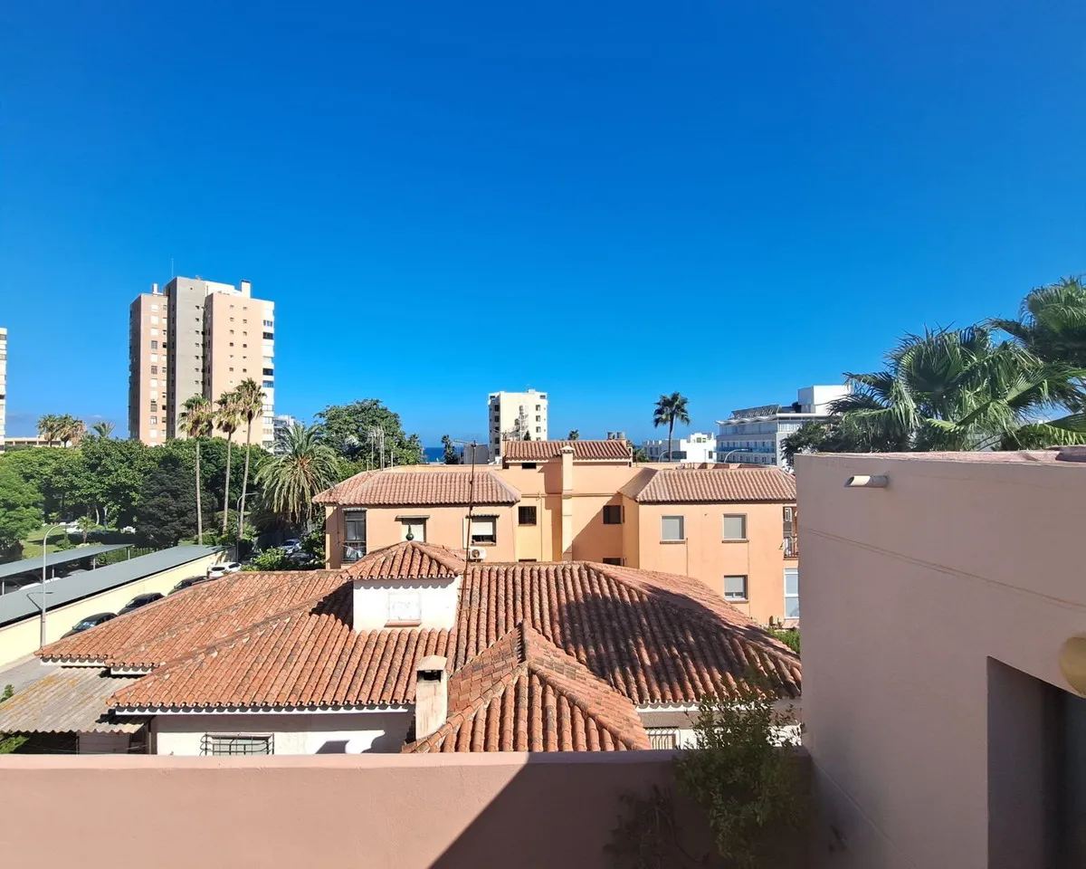 72cdacf5-2264-4946-9bad-027de945d942