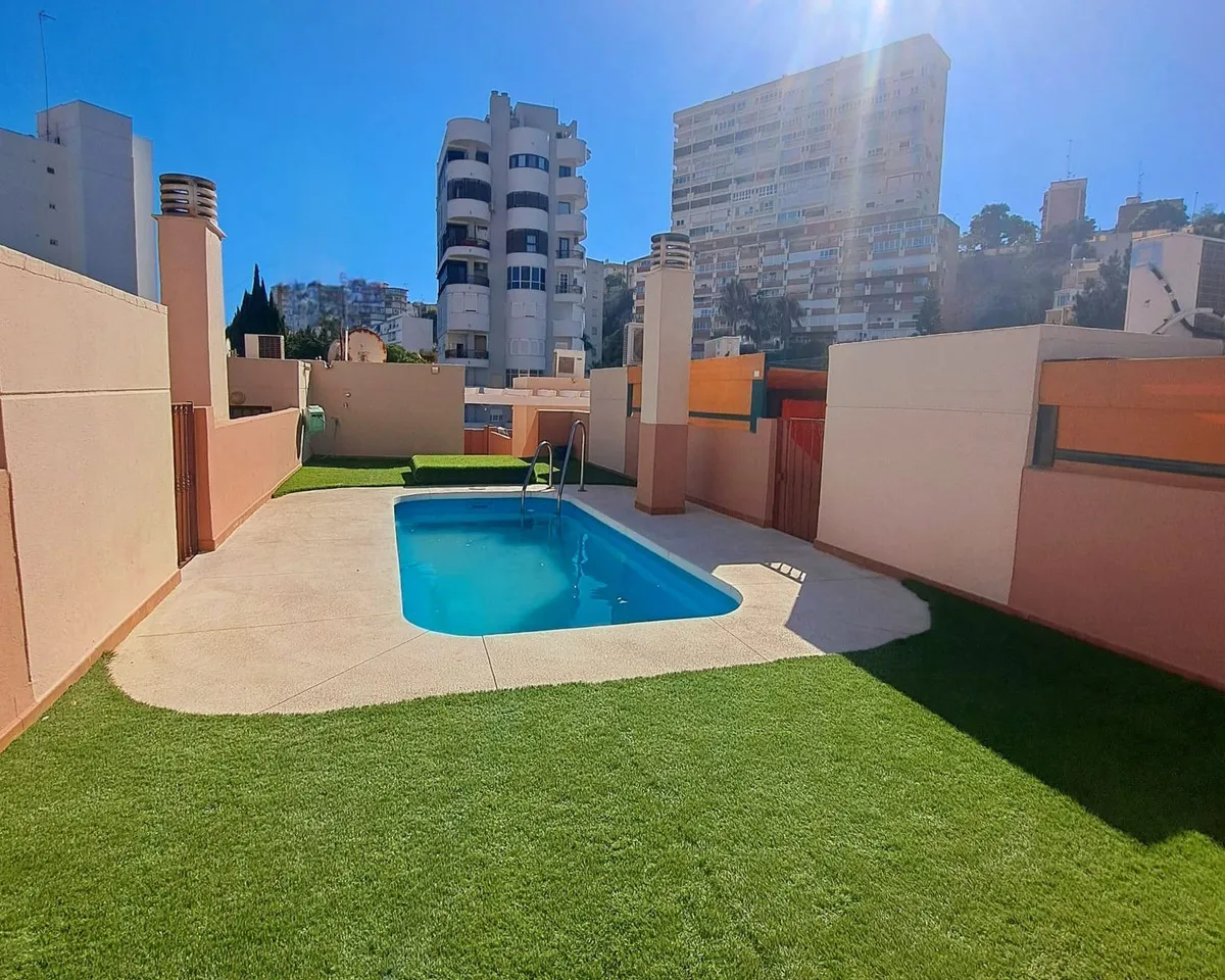 7df65274-5bd4-42e1-a47e-82516f2597e0