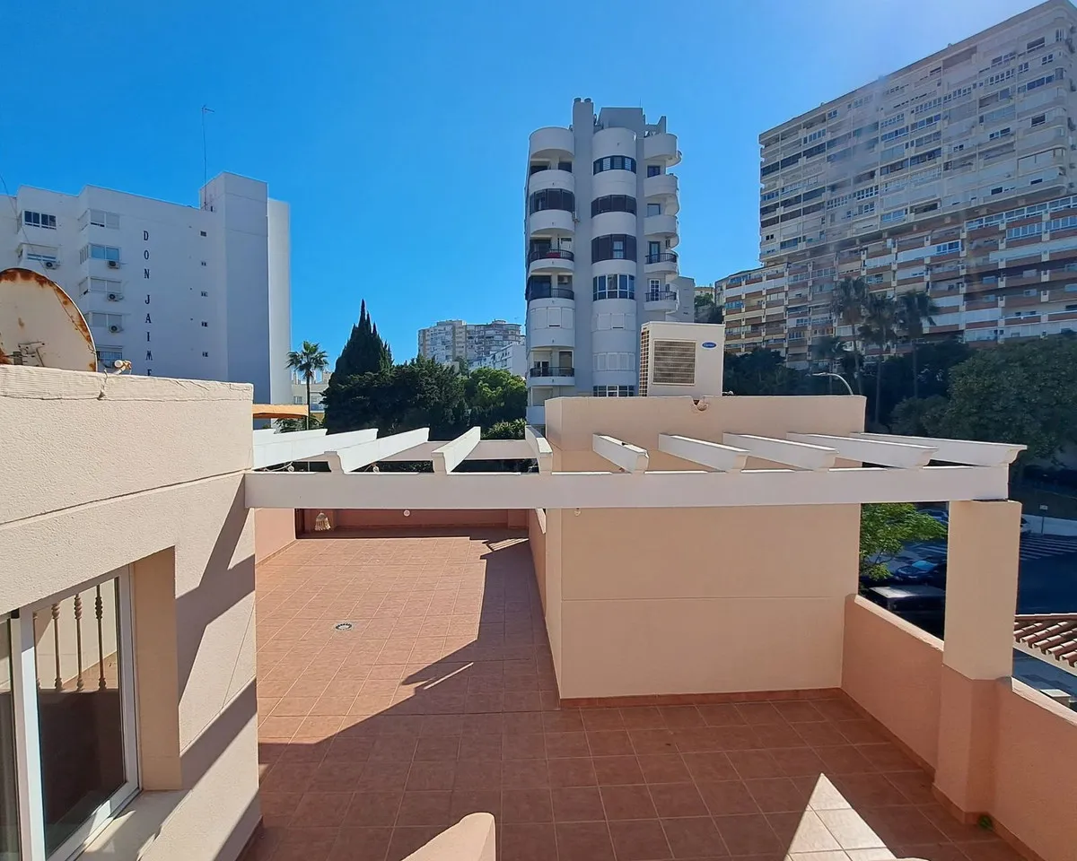 af287d1c-c1fa-40c4-96ec-92a5f00cba46