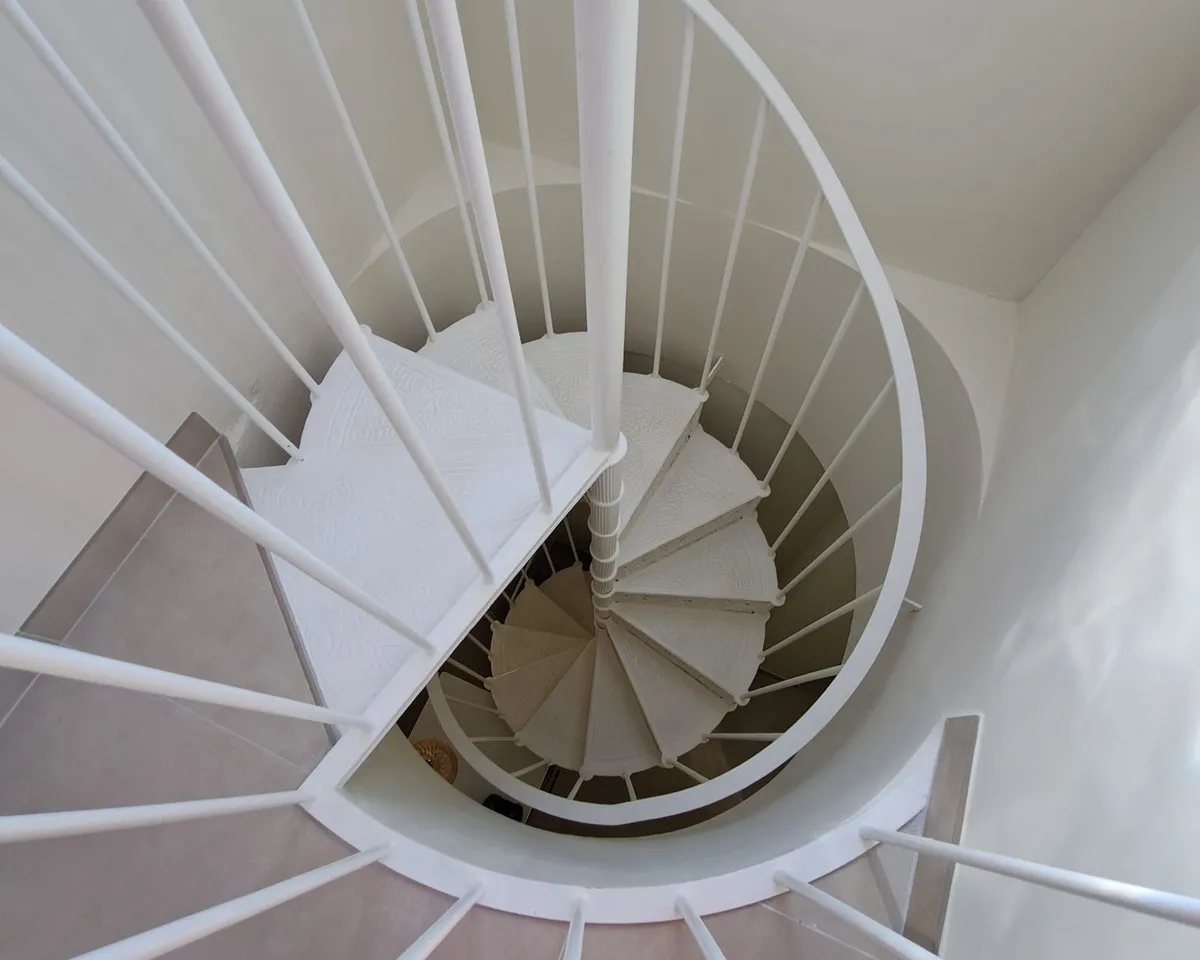 f1c00e4f-72a8-4f95-b366-ccda526fdbdb