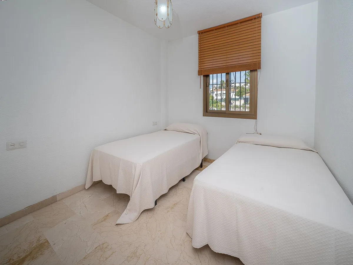 d679cd72-8f97-40c5-afd6-49994b017384