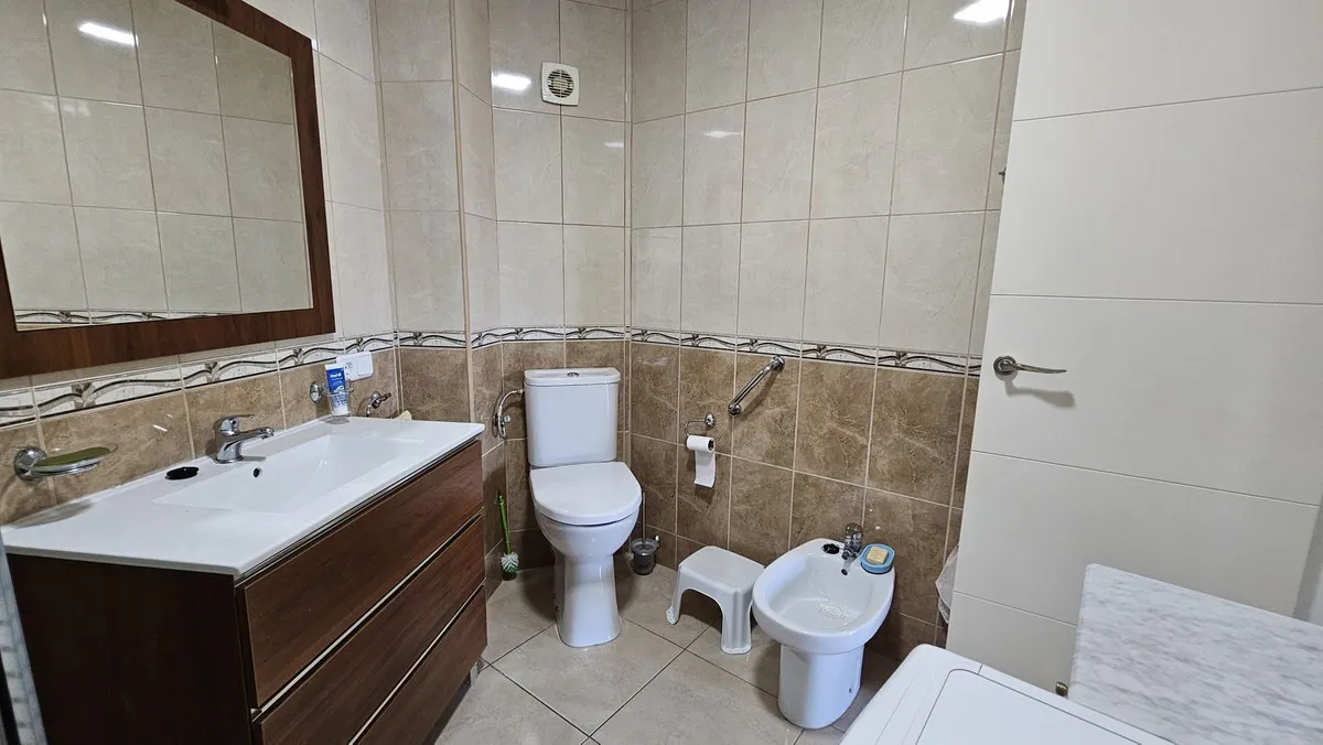 74b7c4fe-f627-4801-9cf9-762632ee122f