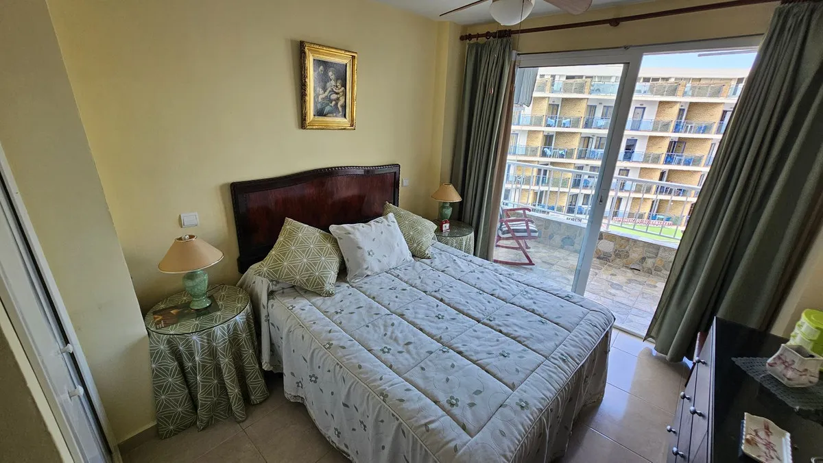 dab043e5-ad0b-457f-a851-5ca46e5c8977