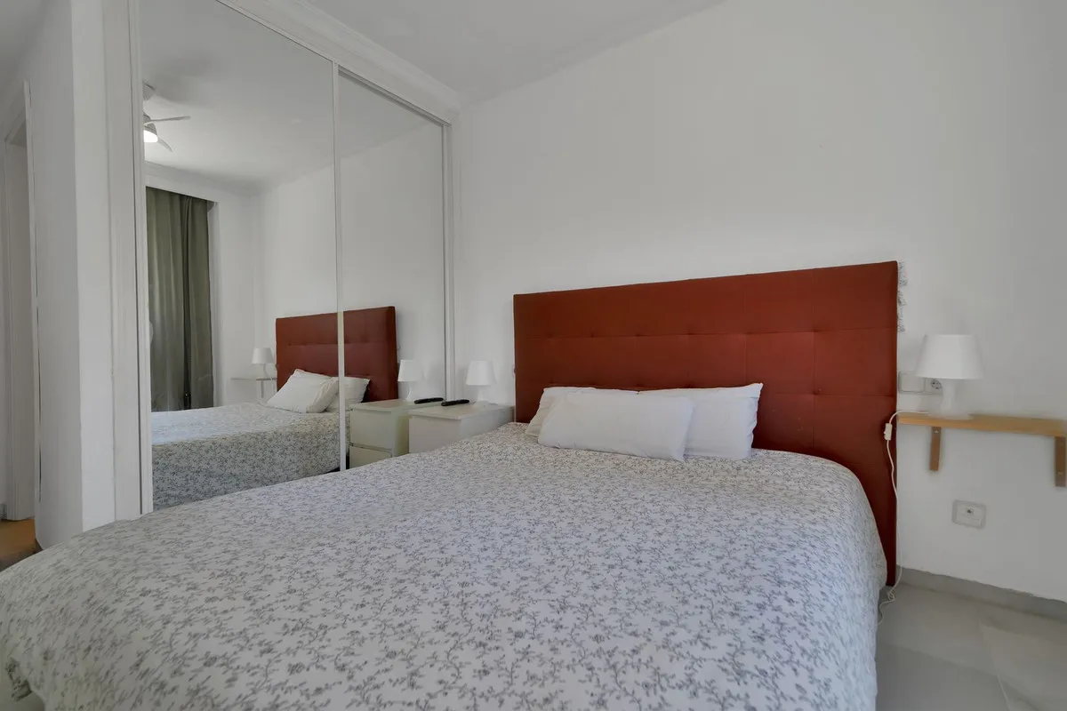 3acc5fb1-4fa3-4a1c-bd78-059004ad58bc