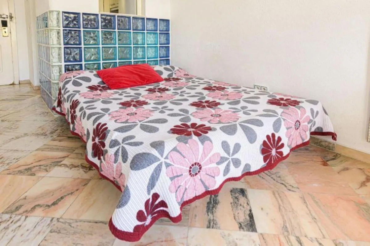 0b625c12-52c0-4428-b3c9-5b73a1851e24