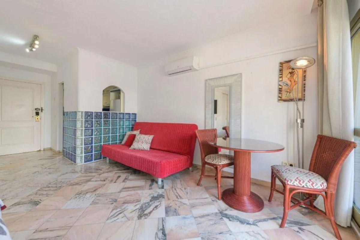 21af57cc-501d-4943-815d-dd03ac712cd5