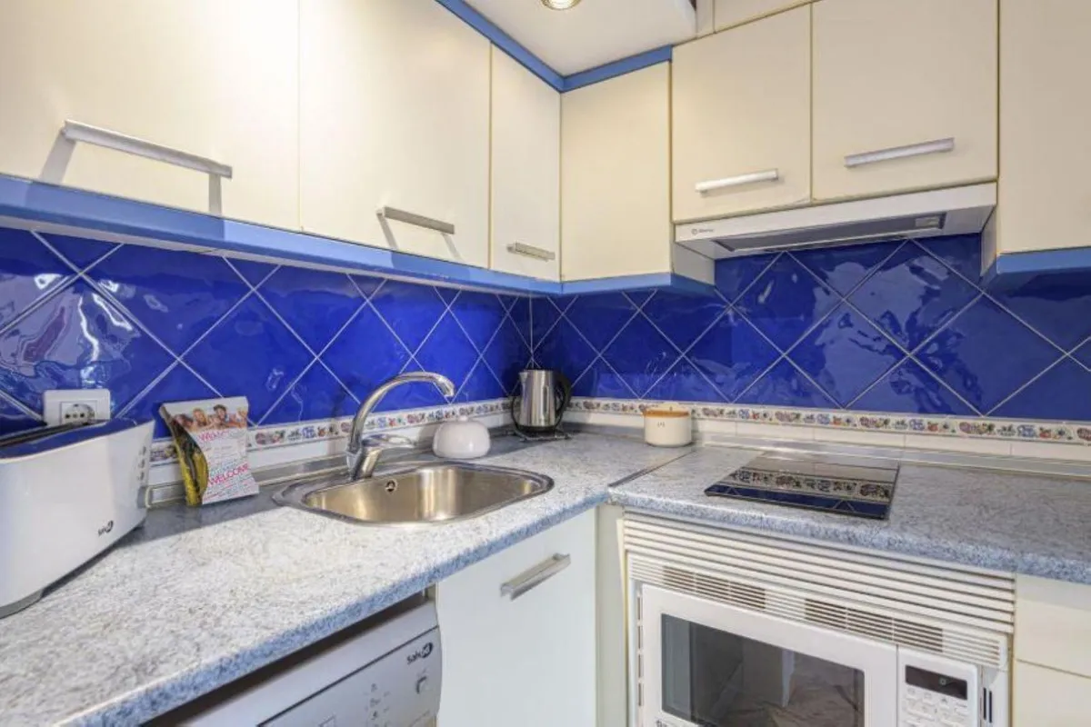 80efef98-c088-48c8-827f-43c6eadafe6d