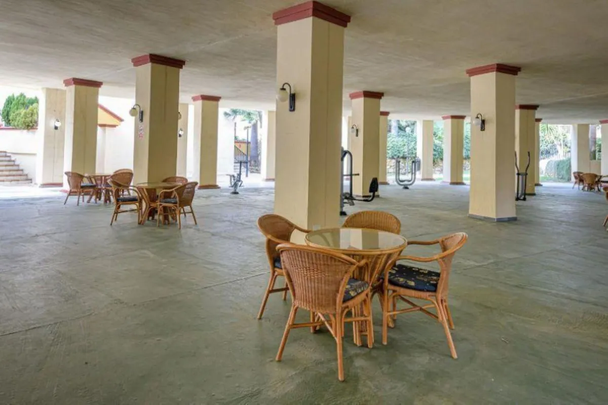 8cc6e0a7-e7d3-4f2d-9d3e-8285fe823ed6