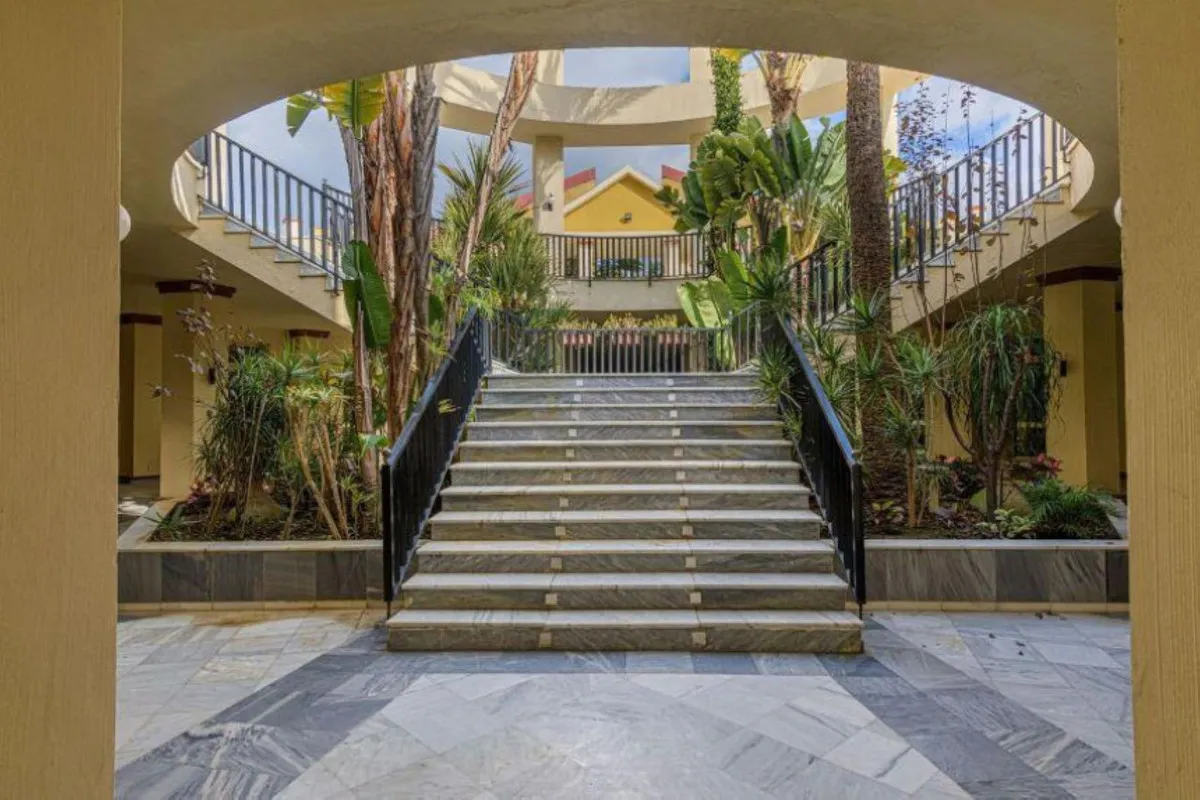 c97406af-ef2b-46d8-b652-564e28cc0484