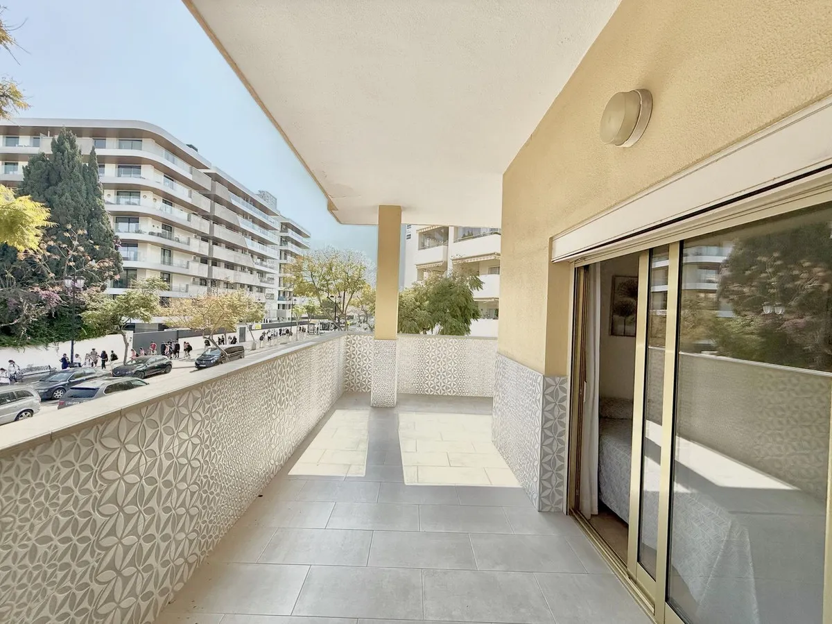 4fd26516-29e0-467d-9d38-e3d14bc09042