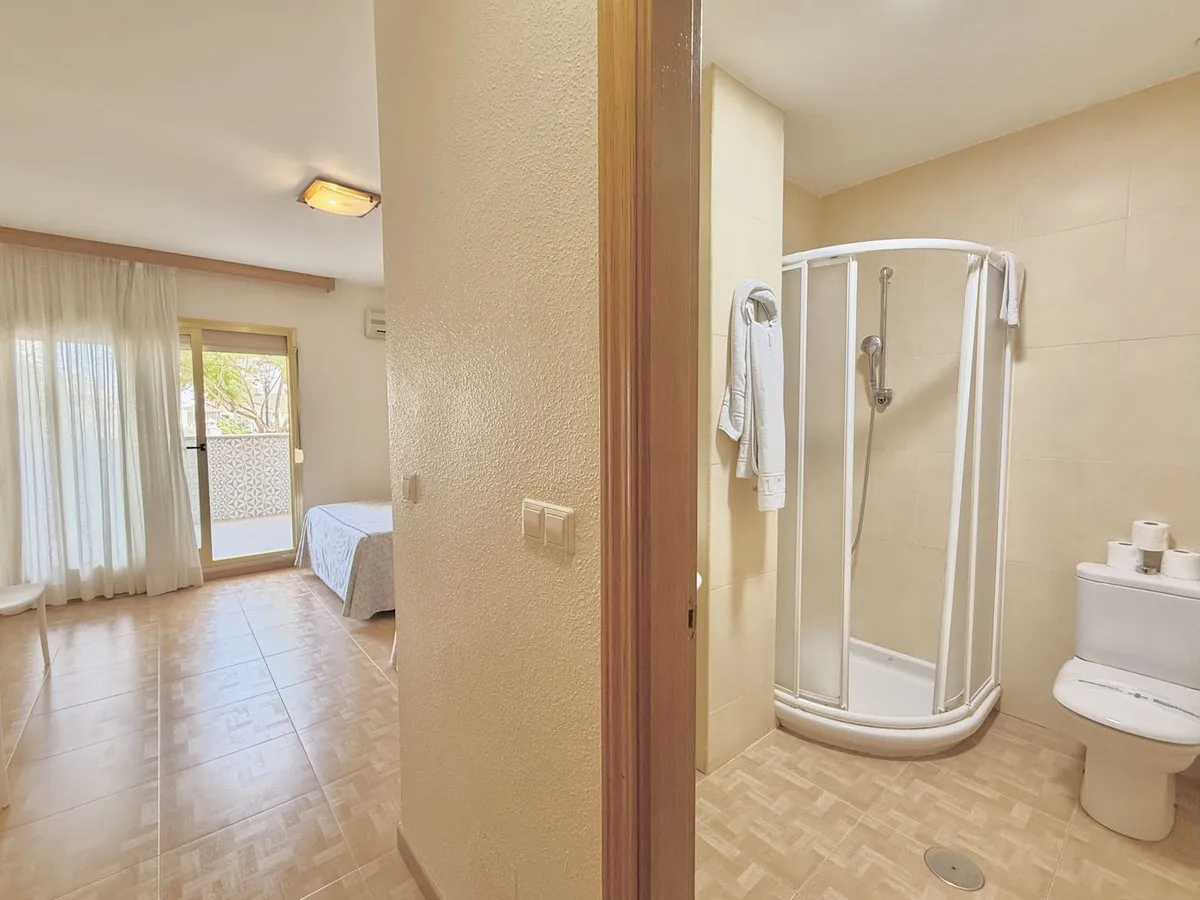 53bd800c-341a-4ac1-8949-1de83b763622