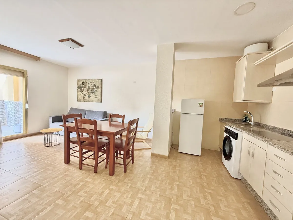 98c01a10-344c-41ab-bc7a-b0a75766e76f