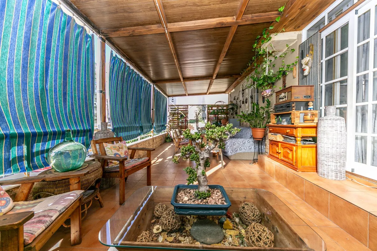 504d0fb5-b608-4332-9529-c0fb0ac4679a