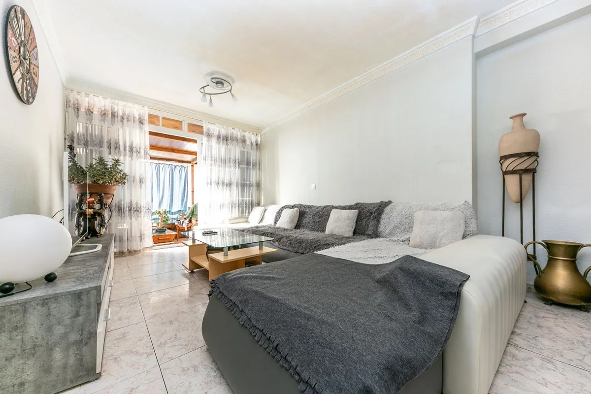 882de850-fdf5-455b-a0d2-314329da2fc2