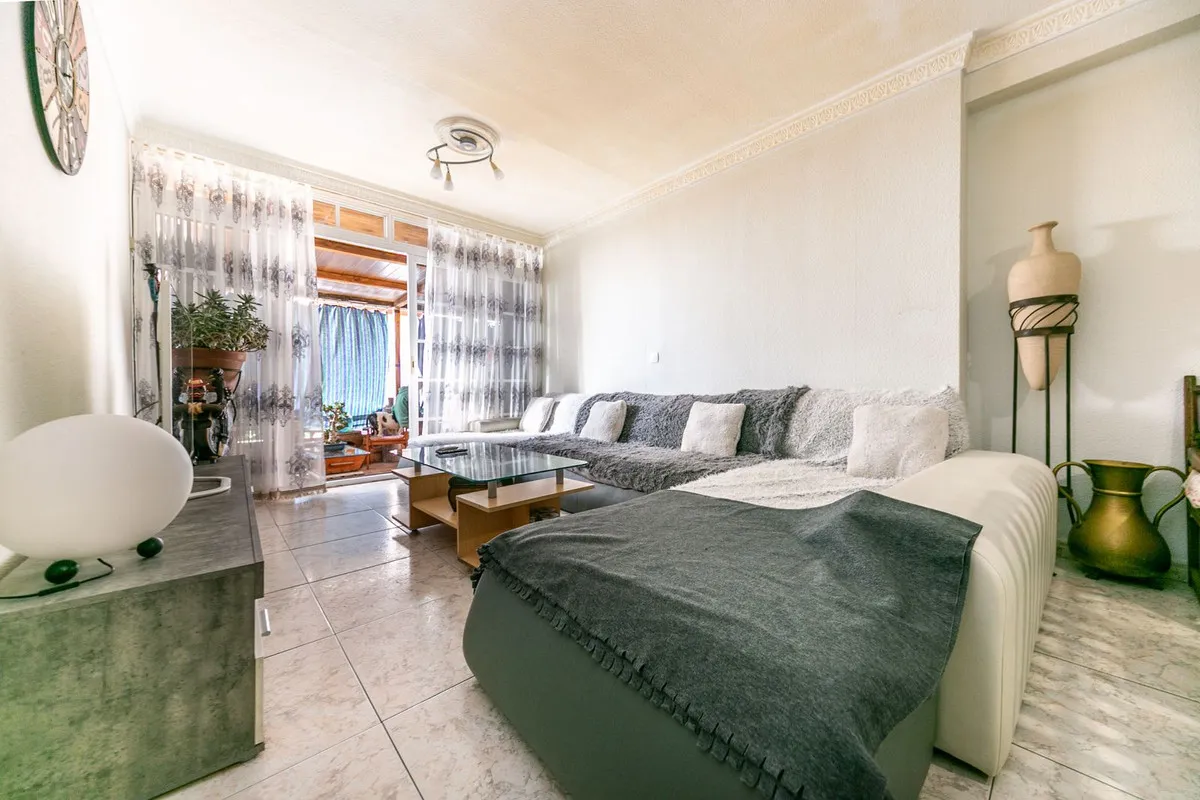 ae3c221c-7545-43a2-98b6-75d5e7bba3f9