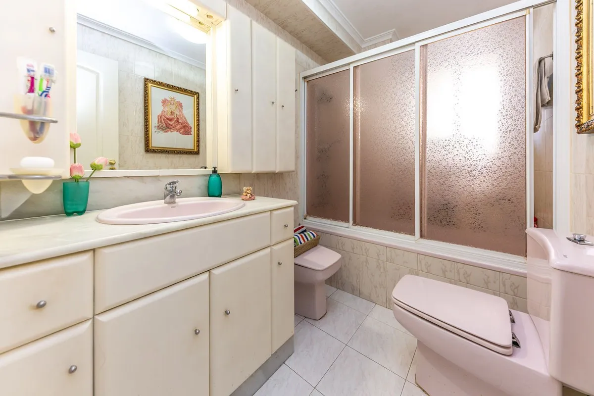 b4a980be-2b07-43f2-8f6c-109529b90fef