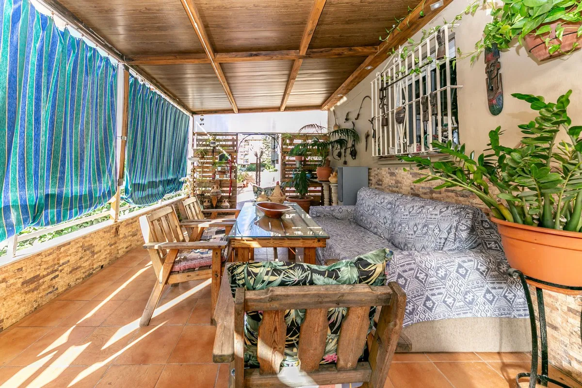 cc1c2d7d-5a3b-4bff-912c-5d7fdead72e0