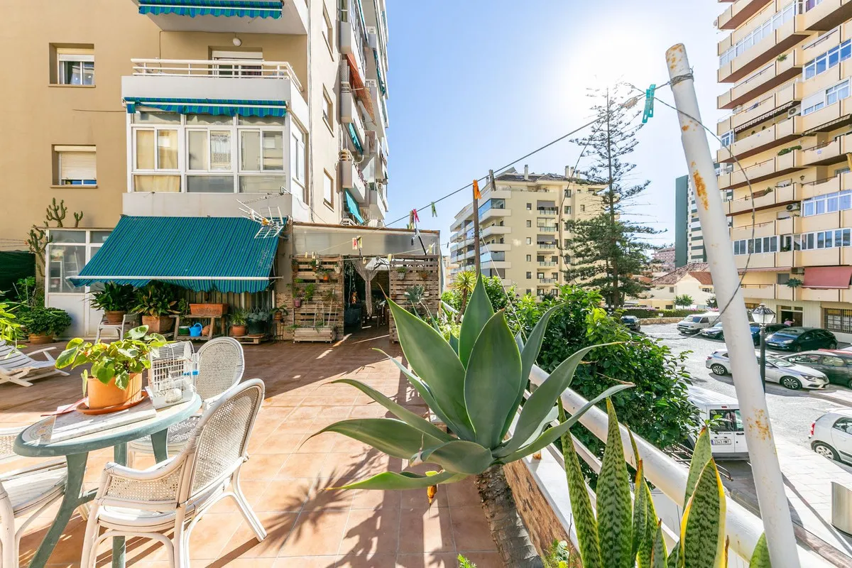 fdfd76d9-f56d-4cf5-8c2a-627e38b5bb54