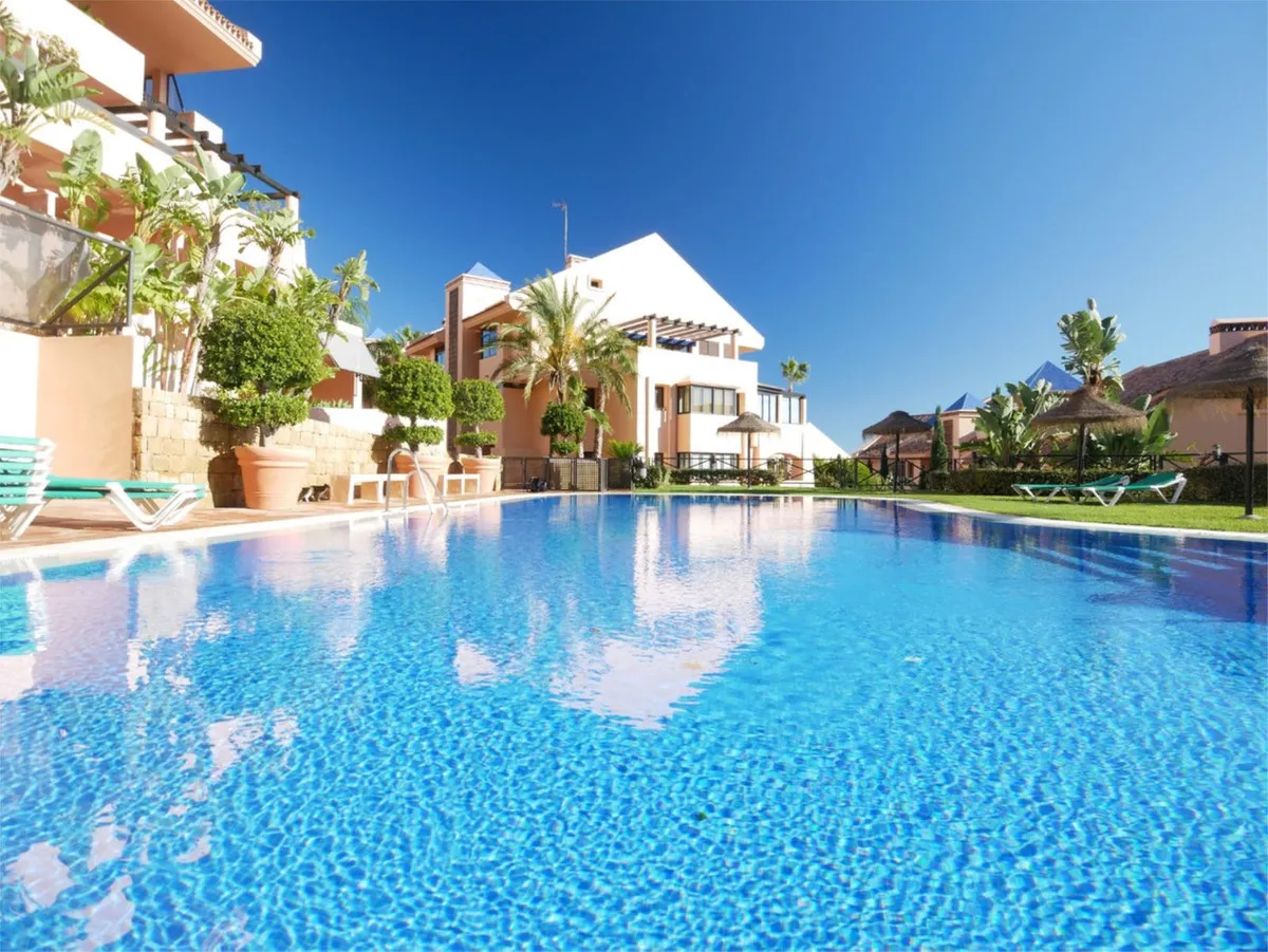 45f181db-9eaa-438e-abe7-85b714a0c899