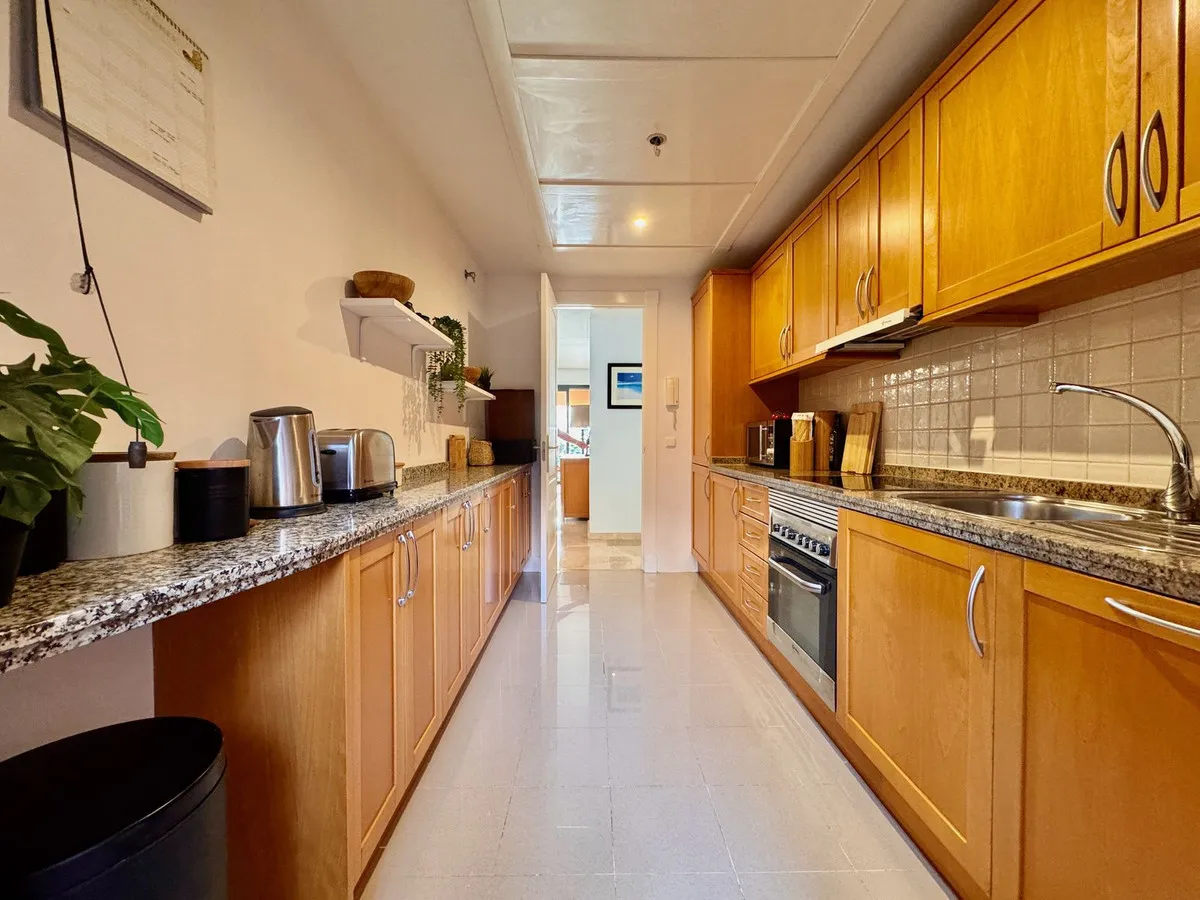 76c0e83a-63a8-43f5-9ccb-2f8e8e30c4e5