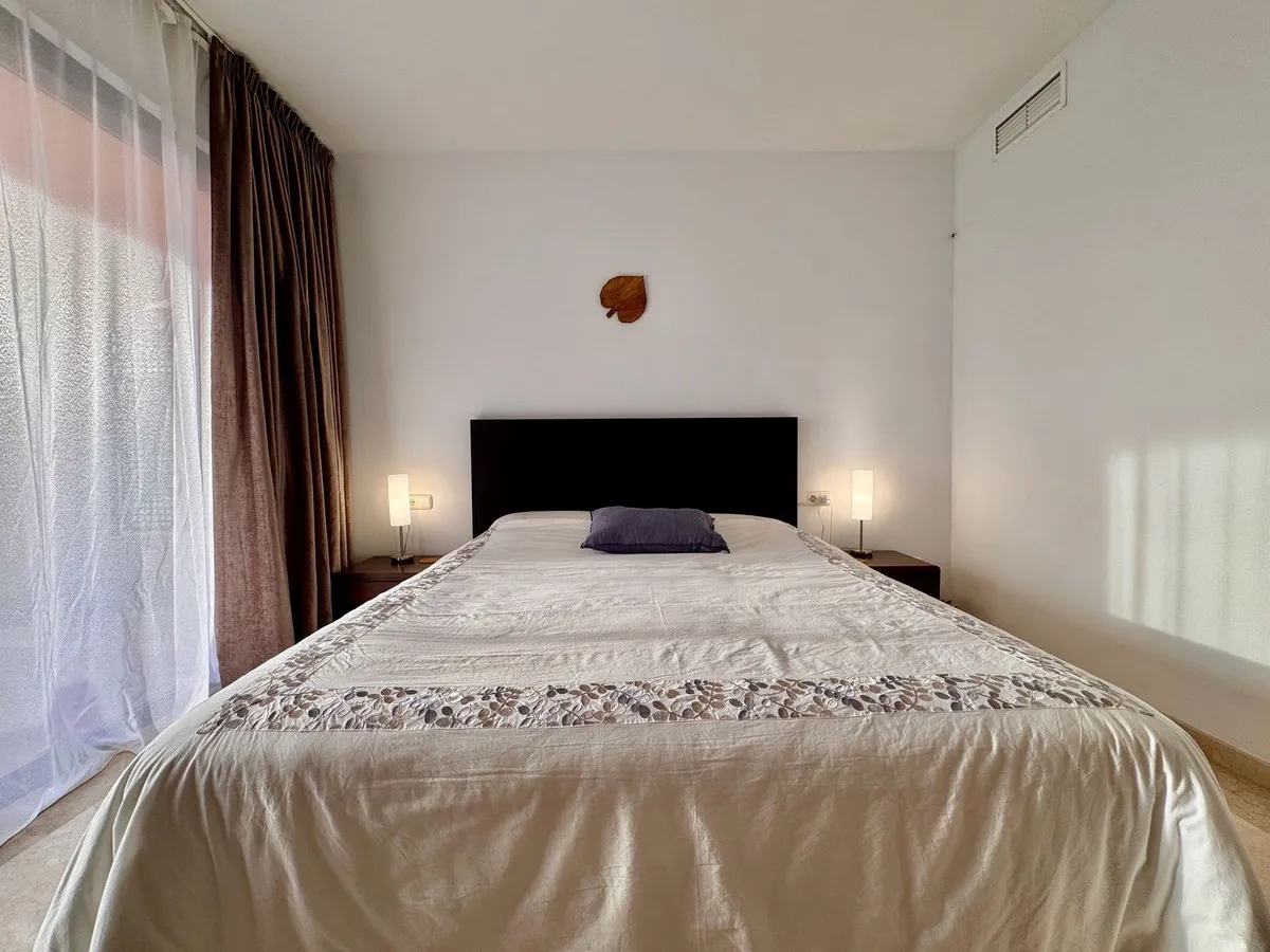 857e52d1-6900-473c-b0db-812332bf575a