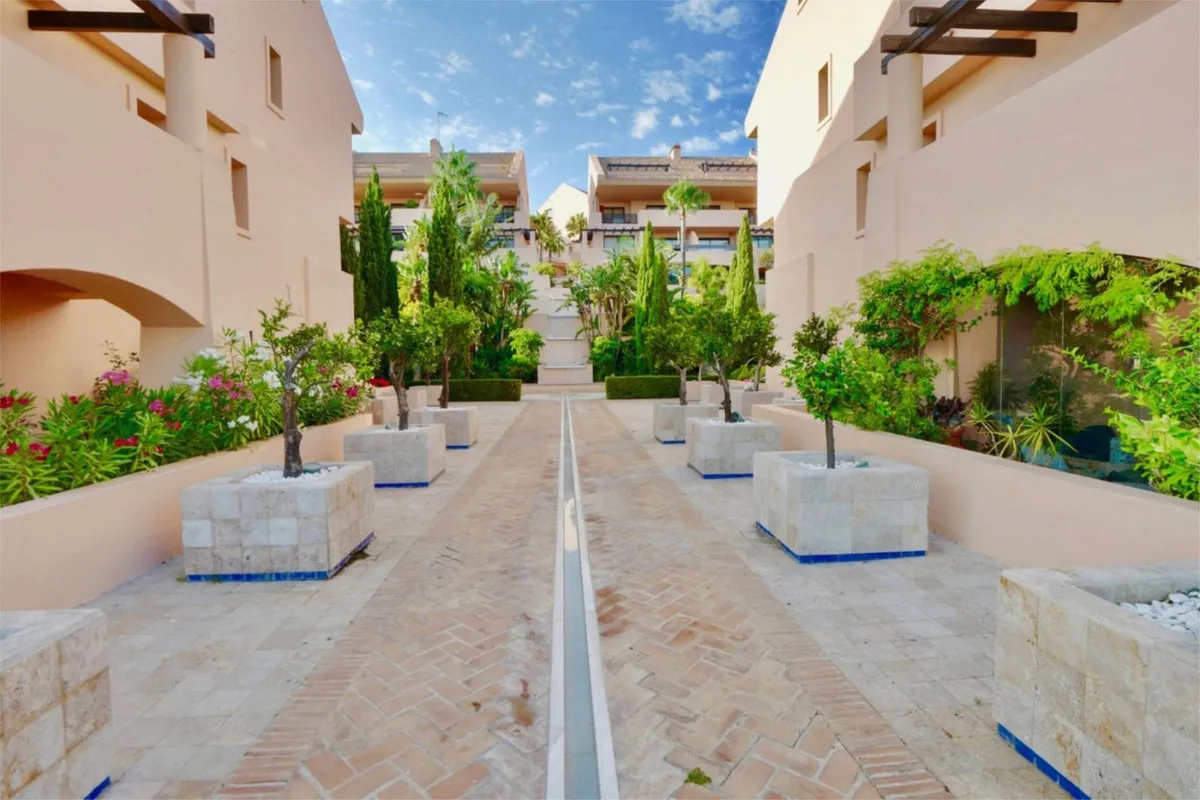 bb4fd39f-1e31-46f0-833b-fd7c0aa5d12e