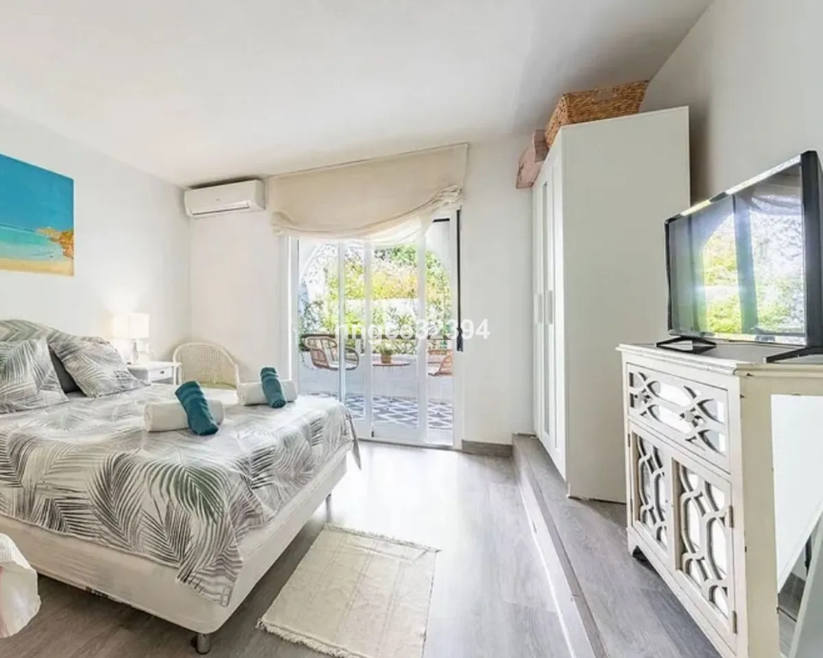 3aaad7c7-8b07-46a0-9866-5d394f84f898