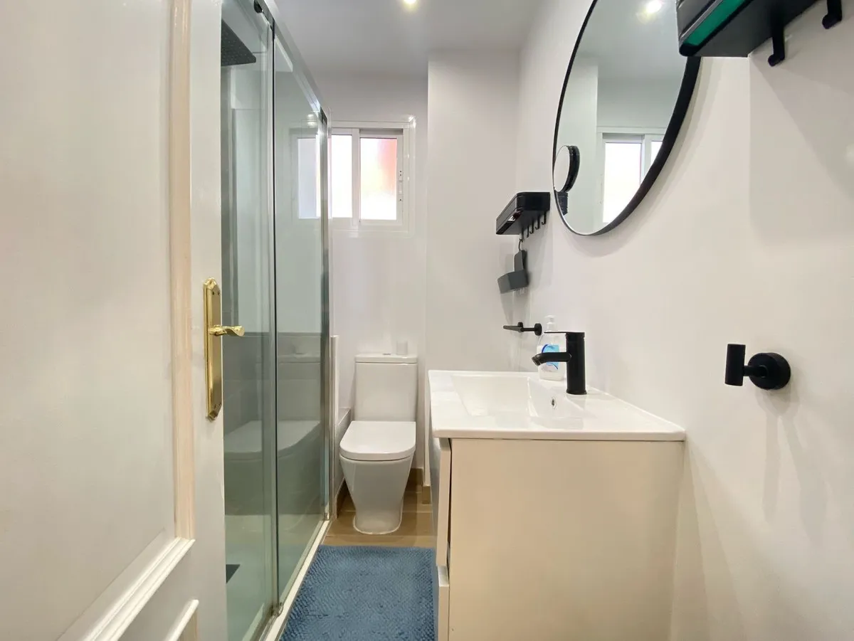 6989b8de-9919-4a87-bdc2-676a37fedf8a